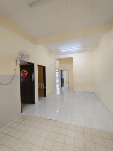 Nusa Bestari 2 Single Storey Terrace House near Uda Utama Bukit Indah 1