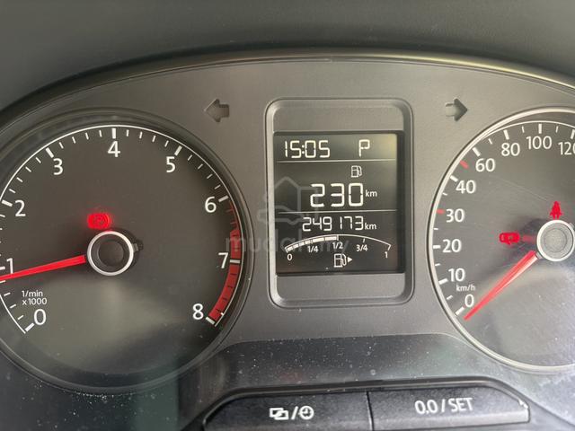 2016 Volkswagen VENTO 1.2 TSI HIGHLINE (A) - 2