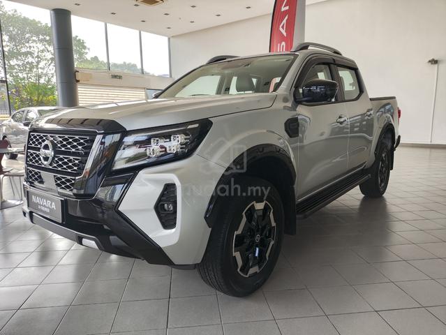 Nissan NAVARA 2.5 PRO-4X - 2