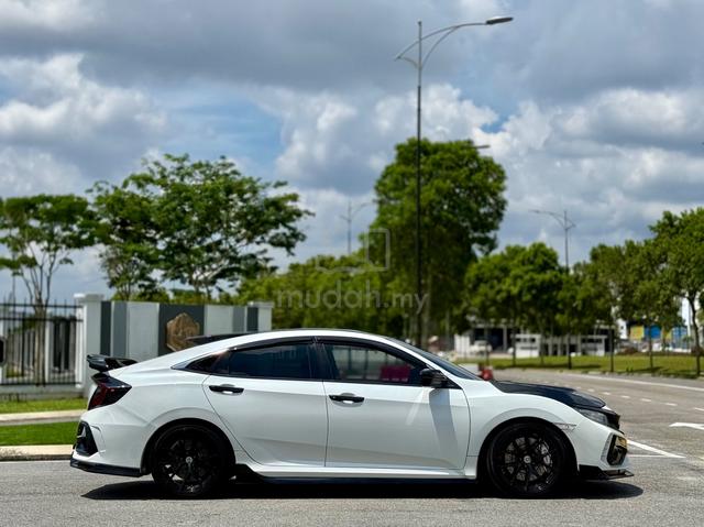 -2020- Honda CIVIC 1.5 TC (A) BREMBO / CARBON BONN - 2
