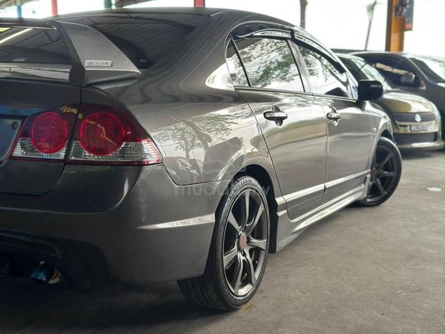 2006 Honda CIVIC 1.8 i-VTEC (A) - 4