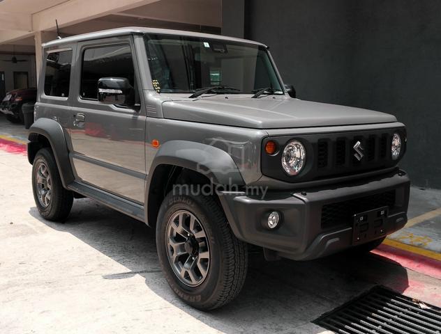 MEDIUM GREY 9000KM 2023 Suzuki Jimny 1.5 JC Sierra - 1