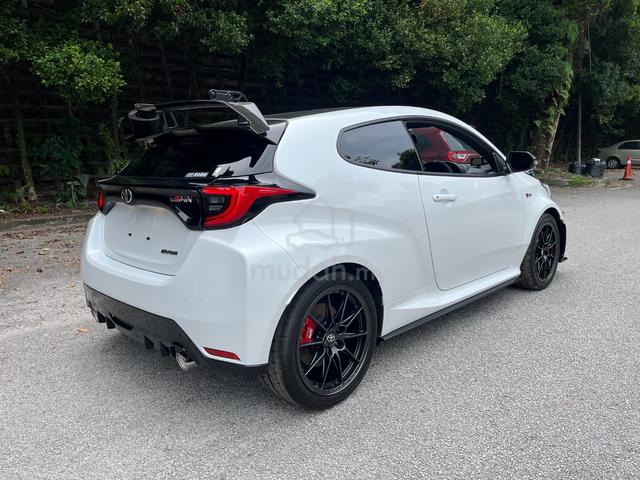 2023 Toyota GRMN YARIS 1.6 CIRCUIT PACKAGE 2400KM - 2