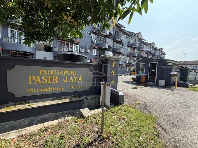 Pangsapuri Pasir Jaya (Strawberry Park) 1
