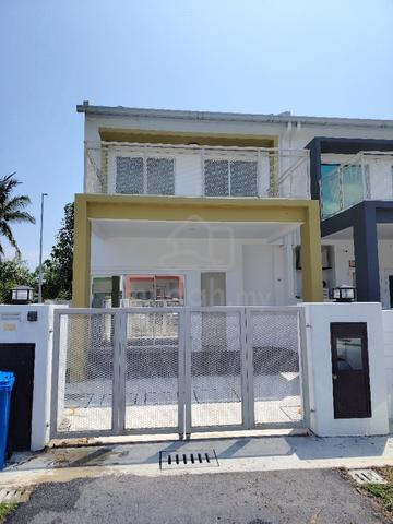 Endlot Double Storey di Sg Lang, Banting 1