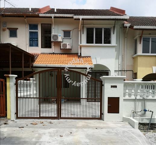 Storey 20x70sf Partly Furnish 