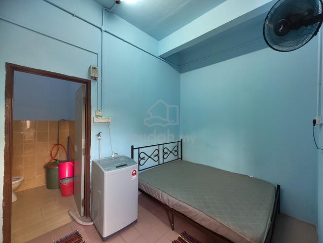 Kampung Chempaka Petaling Jaya Terrace House Studio Unit For Rent 1