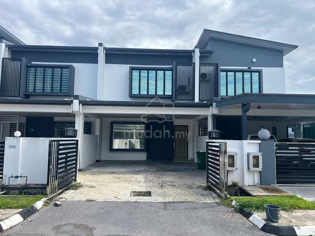 Double Storey Terrace House For Rent📍Uni Garden,Unimas,Kota Samarahan 1