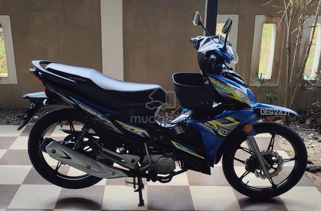 Carousel Image