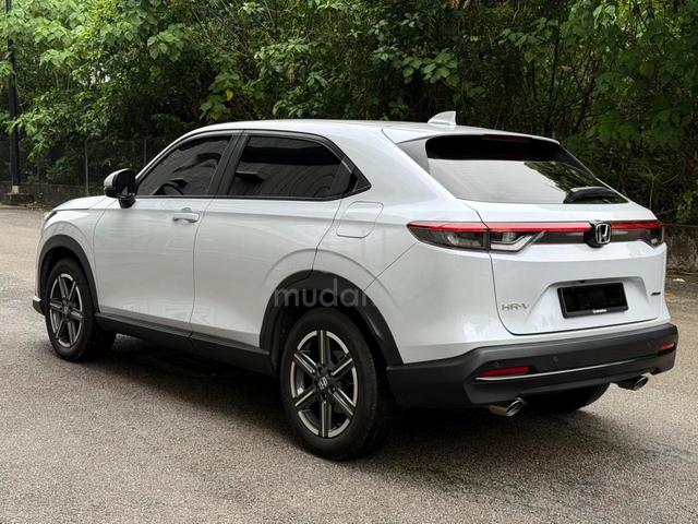 2025 Honda HR-V 1.5 E MY22 (A) -Premium Selection - 4
