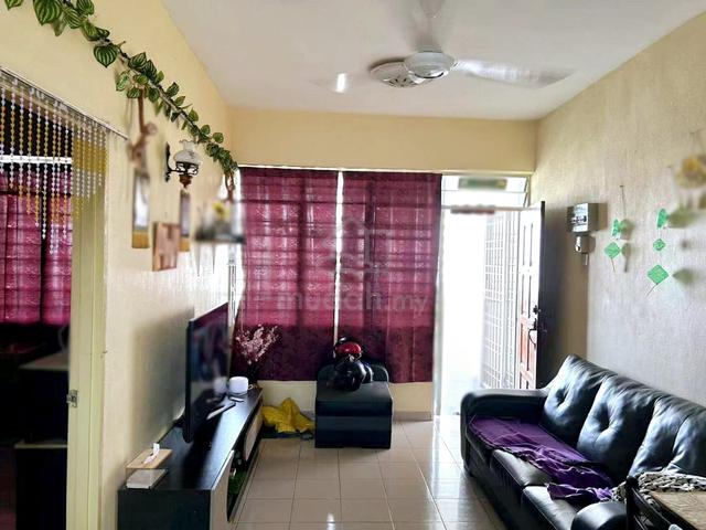 Taman Seri Perak Block 56 1