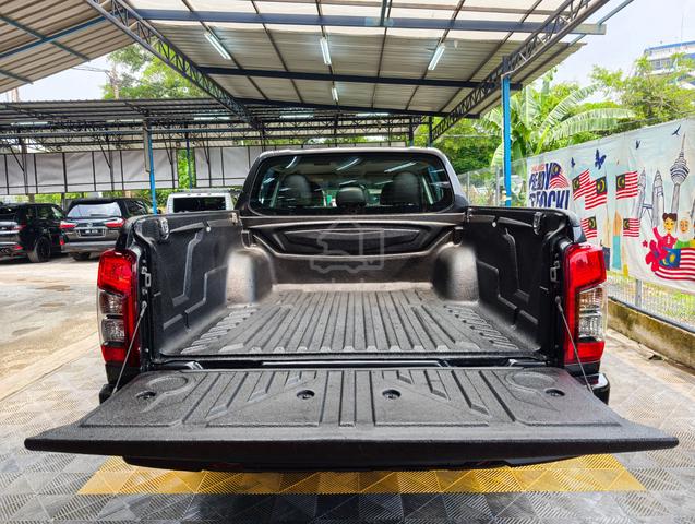 Mitsubishi TRITON 2.4 (A) VGT MS PREMIUM Yr2023 WT - 3