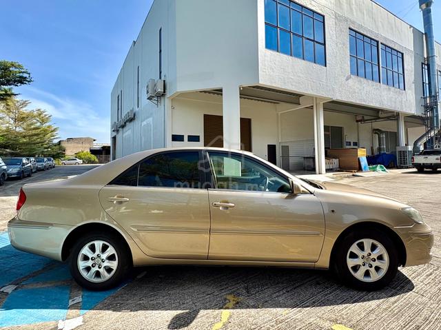 2002 Toyota CAMRY 2.0 (A) - 2