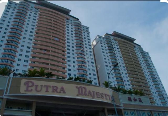 Sentul Room Rental (Female Only) 1