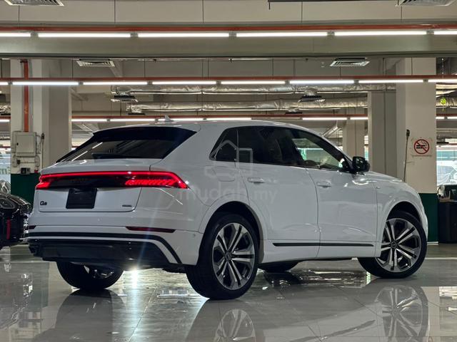 2022 Audi Q8 TFSI QUATTRO S LINE / 5 YRS WARRANTY - 2