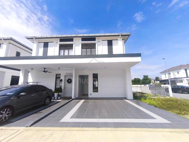 ENDLOT 2 Storey Eco Grandeur Regent 1