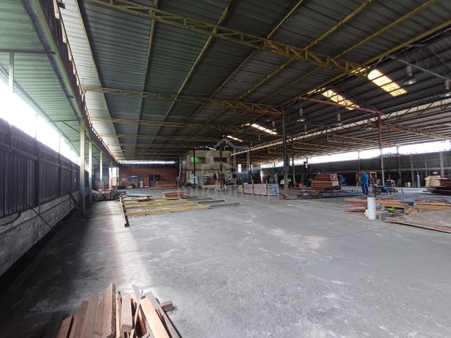 22,700 sqft | Lok Kawi Light Industrial | Semi Covered Warehouse 3