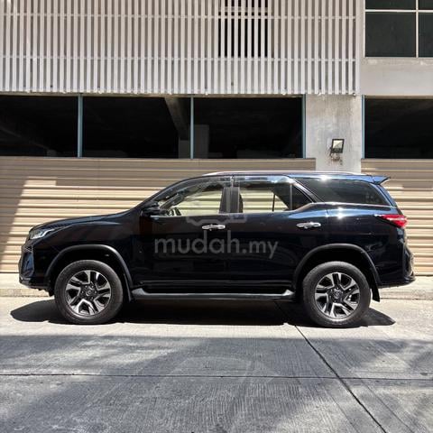 SPECIAL DEAL‼️BEST PRICE‼️Toyota Fortuner 2.8 VRZ - 3