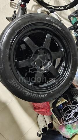 TE37 16x7  - photo 2 of 5