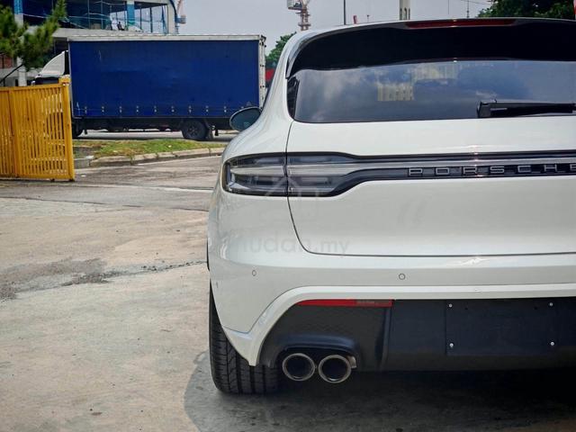 5A 2024 PORSCHE MACAN T 2.0L Radar Package - 5