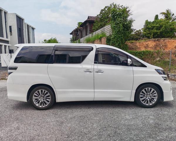 2014 Toyota VELLFIRE 2.4 Z GOLDEN EYES like new - 5
