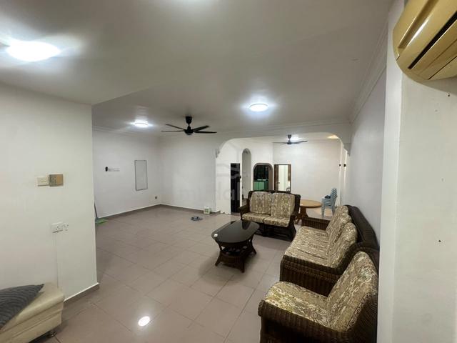 Double Storey Terrace Taman Pelangi 1