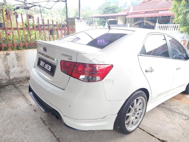 2010 Naza FORTE 1.6 SX (A) - 2