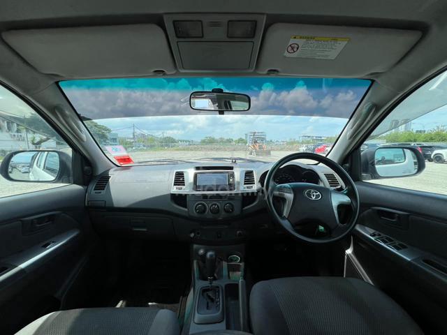 2014 Toyota HILUX 2.5 DOUBLE CAB 4X4 (A) - 5