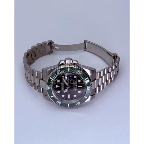 Custom S. Mod 40mm Ice Lume SB Sub Green Bezel - photo 6 of 6
