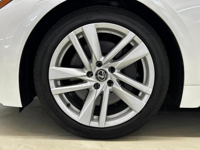 MERDEKA SALE 2023 Lexus IS300 2.0 (A) Base Spec - 5