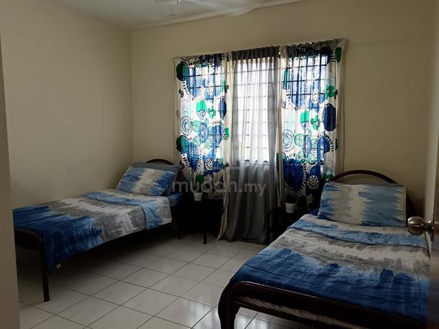 room for rent (female) _nearby MRT Kota Damansara 1
