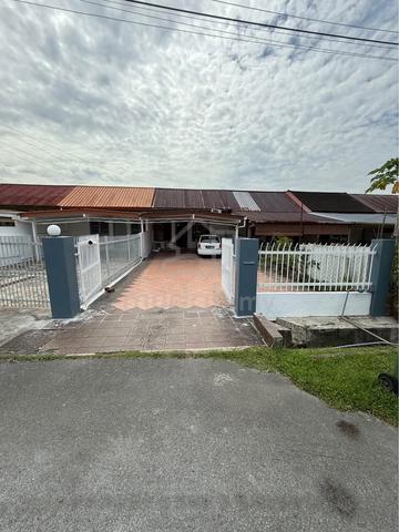 Taman Evergreen, single storey, near Green Road & SGH, Fully Furnished 1