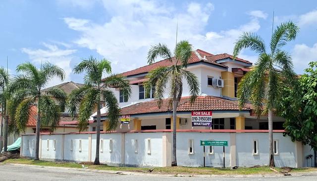 Taman Saujana,Batu Gajah-Rumah 2 Tingkat Corner Lot 1