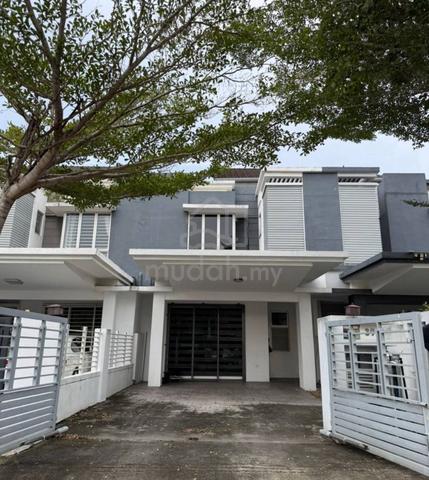 {FULLY FURNISHED} 2 Storey Terrace House Type Sephira TTDI Alam Impian 1