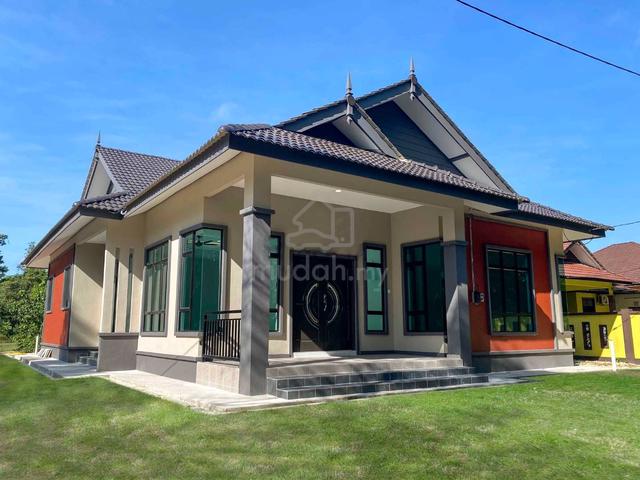 Single Story Bungalow 1