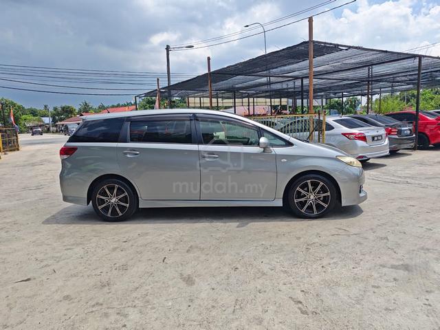 2014 Toyota WISH 1.8 (AUTO) - 2