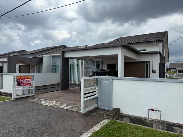 BIG LAND CORNER LOT Yarra Park WestFeild Setingkat Semi D Corner Lot 1