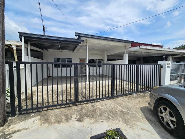 Tabuan Laru Single Storey House For Rent near Tabuan Jaya, Stutong 1