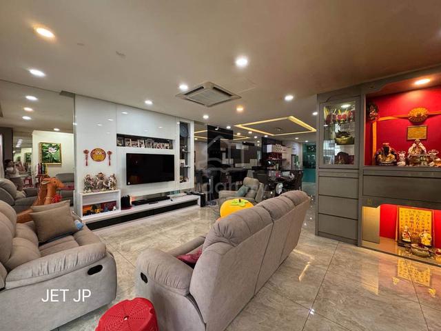 Ambang Botanic 2 Klang 2 Storey 24x75 Fully Renovated Fully Extended 1