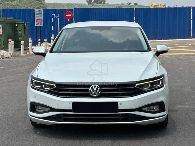 2021 Volkswagen PASSAT 2.0 R-LINE (A) Full Service - 4