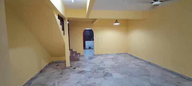 2- Storey Terraced House @ PJS 10 , Bandar Sunway - RENT 1