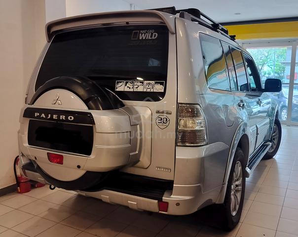 Mitsubishi PAJERO V6 3.8(A)MIVEC SUPER EXCEED LTD. - 2