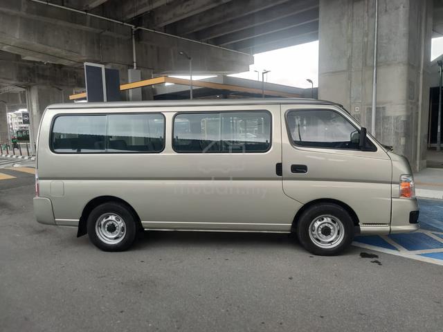 2013 Nissan Urvan 3.0 (M) Window Van - 5