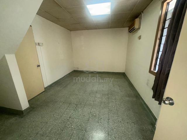 Suitable for Nursing Home Senior Citizen Old Folks Home Jln Ipoh KL 1