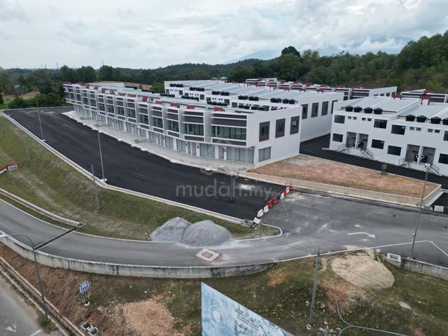 The Point 2 Storey Shoplot Facing Mainroad Sungai Lalang For Sale 1