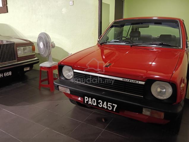 Suzuki 800cc 42 vintage engine paint - 1