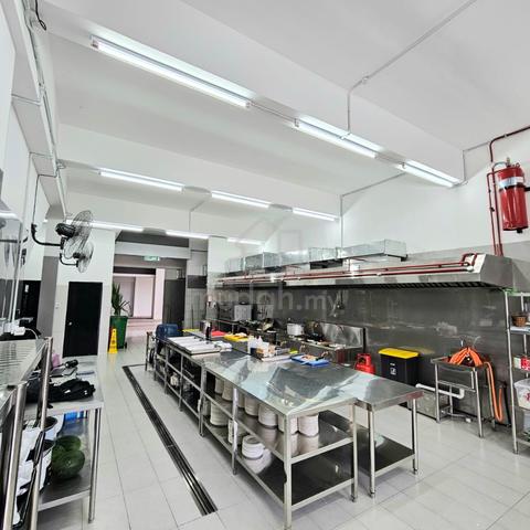 Commercial Kitchen for rent 1