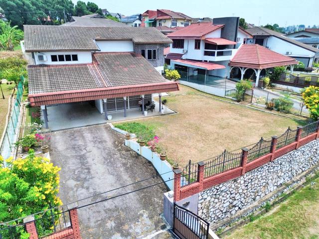 NEAR SURAU Double Storey Bungalow House Seksyen 2 Bandar Baru Bangi 1