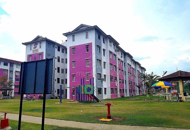 Megah Villa Apartments 1