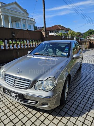 1995 Mercedes Benz 200 2.0 (M) - 3